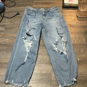 So straight high rise jeans, denim